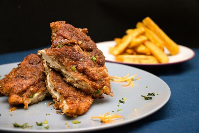 Côte de veau basse température avec croûte de spéculoos dorée Côte de veau basse température avec croûte de spéculoos dorée