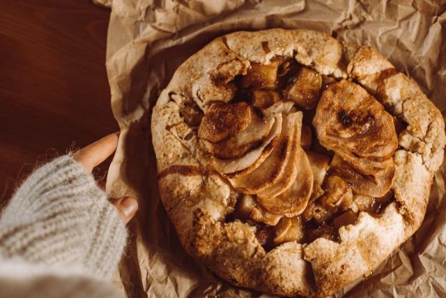 Tarte tatin : l'histoire des soeurs Tatin et la recette originale Tarte tatin : l'histoire des soeurs Tatin et la recette originale