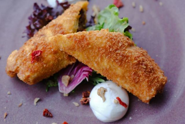 La panure à la française : technique pour des escalopes croustillantes La panure à la française : technique pour des escalopes croustillantes