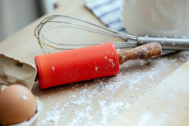 Farine de maïs versus maïzena : usages et propriétés en cuisine