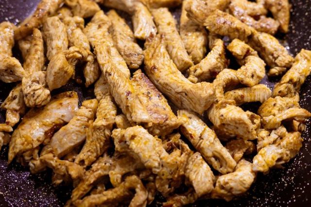 Huîtres frites à la poêle : panure légère et cuisson express Huîtres frites à la poêle : panure légère et cuisson express