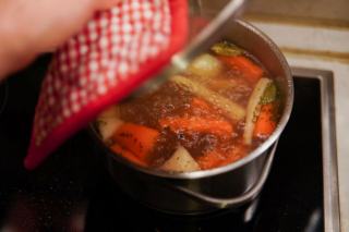 Fond de veau maison : recette, techniques et astuces