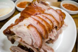 Porc rosé : maîtriser la cuisson pour un rôti tendre et juteux